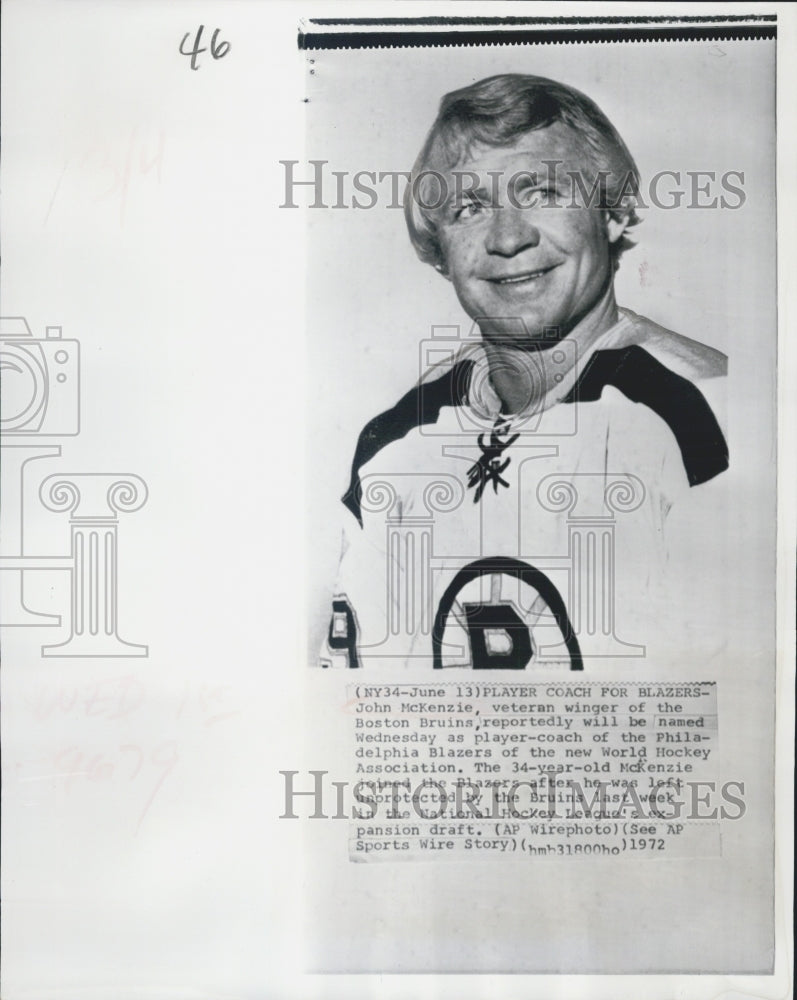 1972 John McKenzie, Winger Of Boston Bruins, Philadelphia Blazers - Historic Images