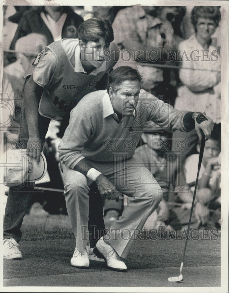 1984 Press Photo Dave stockton golfing at Everett Open - Historic Images