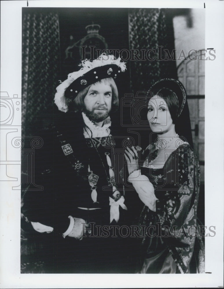 1987 Press Photo Actors John Stride And Claire Bloom Starring In &quot;Henry VIII&quot; - Historic Images