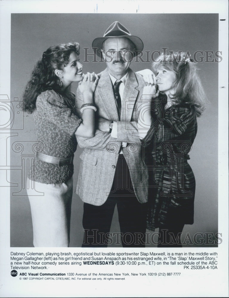 1988 Press Photo Dabney Coleman (C) in &quot;The Slap Maxwell Story&quot; - Historic Images