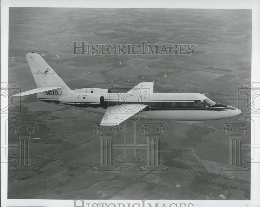 1963 Aero Jet Commander Aircraft In The Air - Historic Images