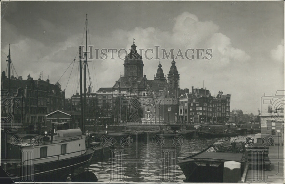 Press Photo St. Nicholas Church in Armsterdam, Holland - Historic Images
