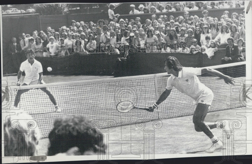 1973 Russia&#39;s Alex Metrivelli vs. USA&#39;s Alex &quot;Sandy&quot; Mayer - Historic Images