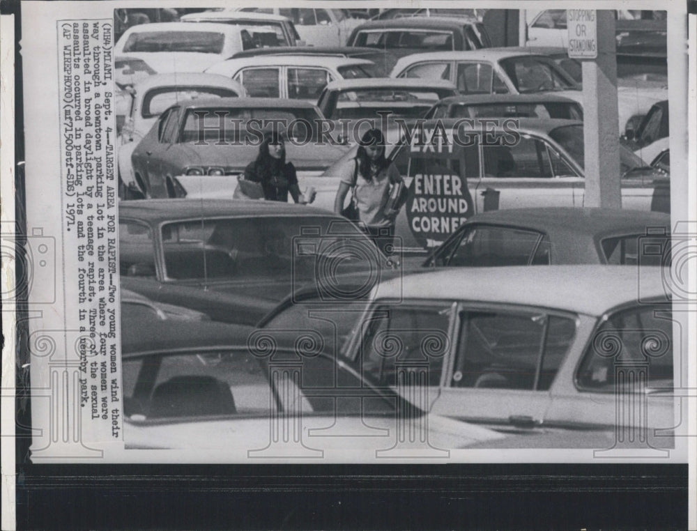 1971 Press Photo Target Area fro Rapist Miami - Historic Images