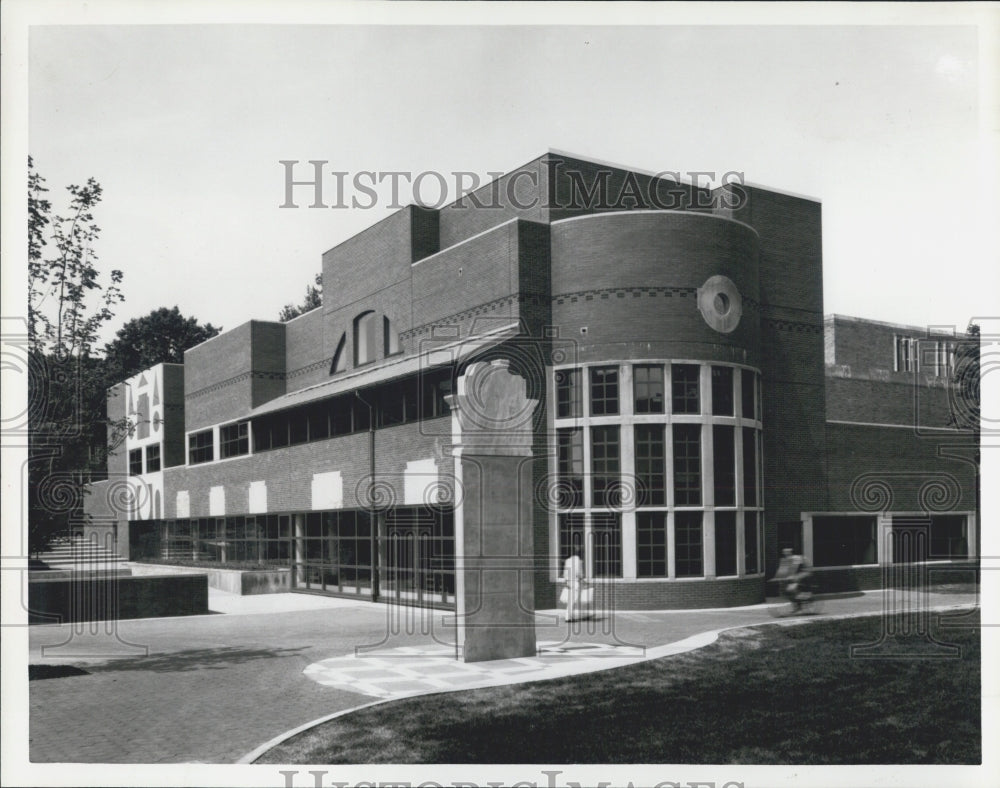 1984 Press Photo Gordon Wu Hall At Princeton University International Style - Historic Images