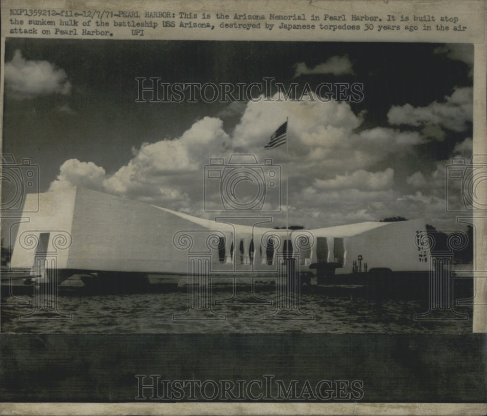 1971 Pearl Harbor Arizona Memorial - Historic Images