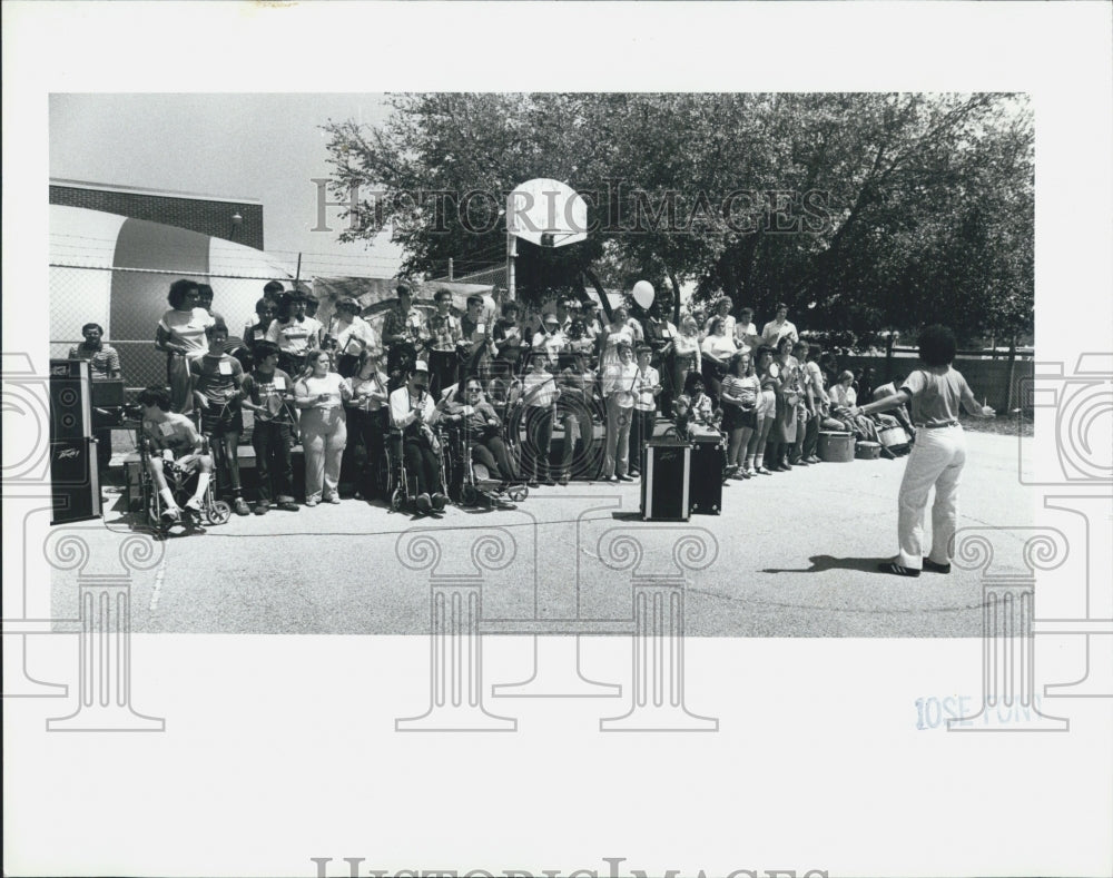 1983 Press Photo The Wizards Band Director Clayvonne McElrath - Historic Images