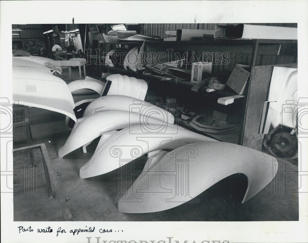 1981 Press Photo Fabricated Car Fenders - Historic Images