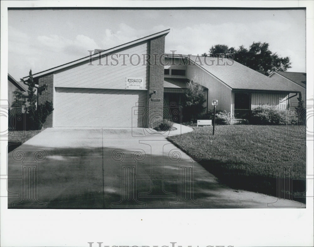 1991 Press Photo 35052 SmokeTree Lane in Whispering Oaks - Historic Images