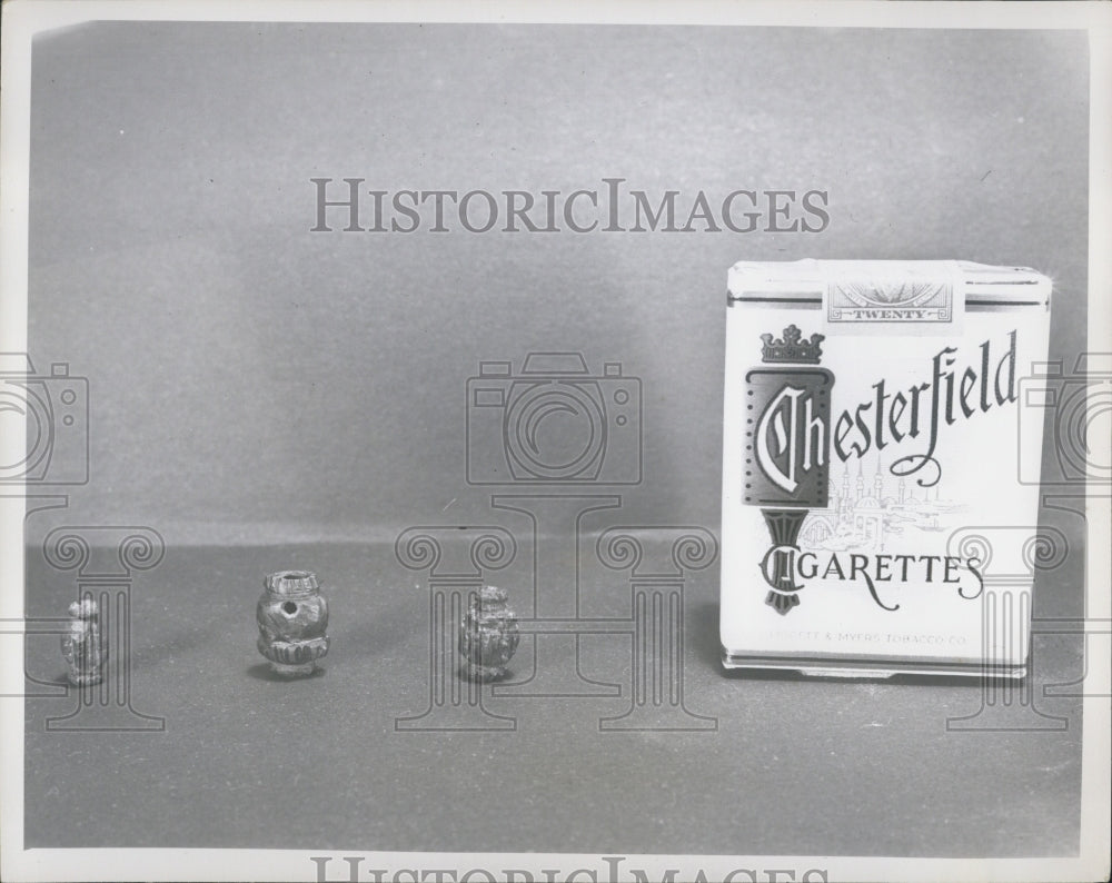 Press Photo Harry Wright Jr. Painter &amp; Wood Carver Magic Lucky Charms - Historic Images