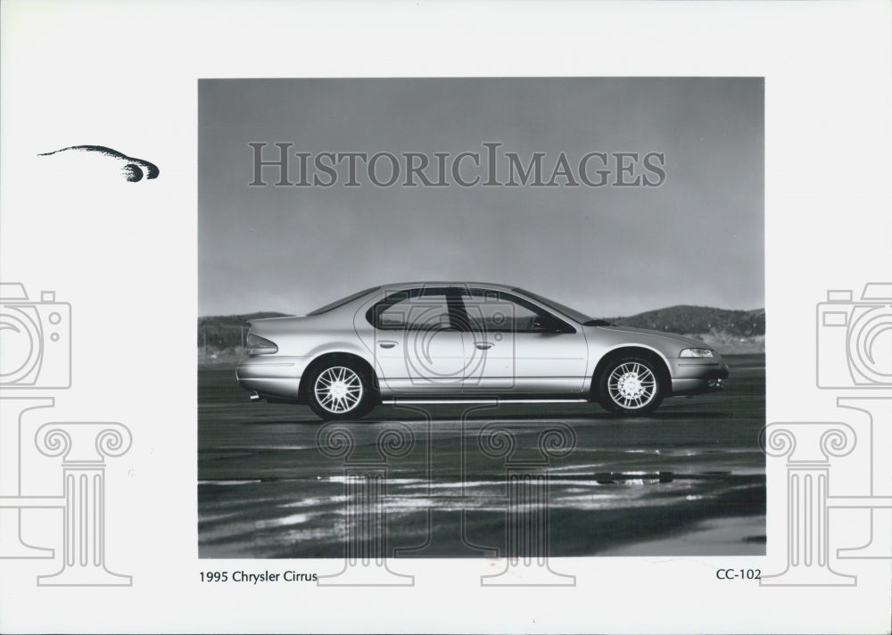 1995 Press Photo New Chrysler Cirrus, Four Door Vehicle - Historic Images