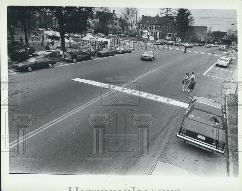 1985 Press Photo Marathon Madness - Historic Images