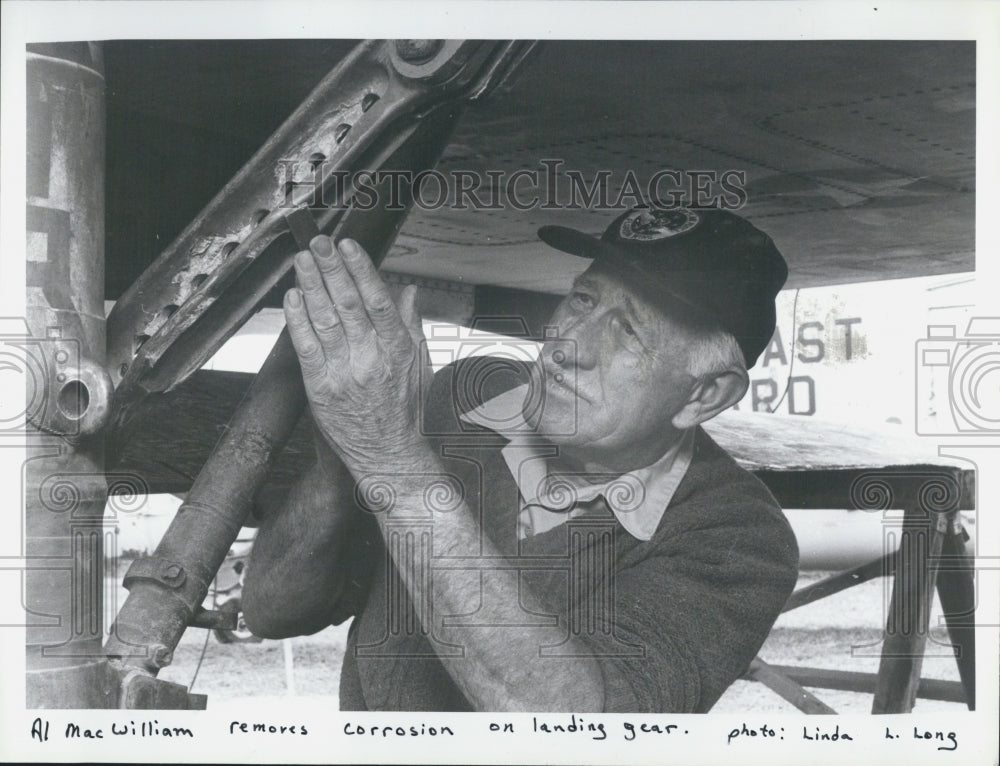 1987 Press Photo Mac William - Historic Images