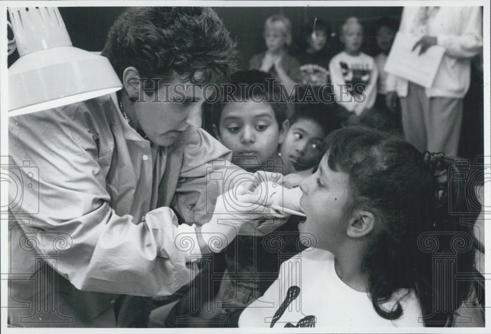 1993 Press Photo BETH ENKE - Historic Images