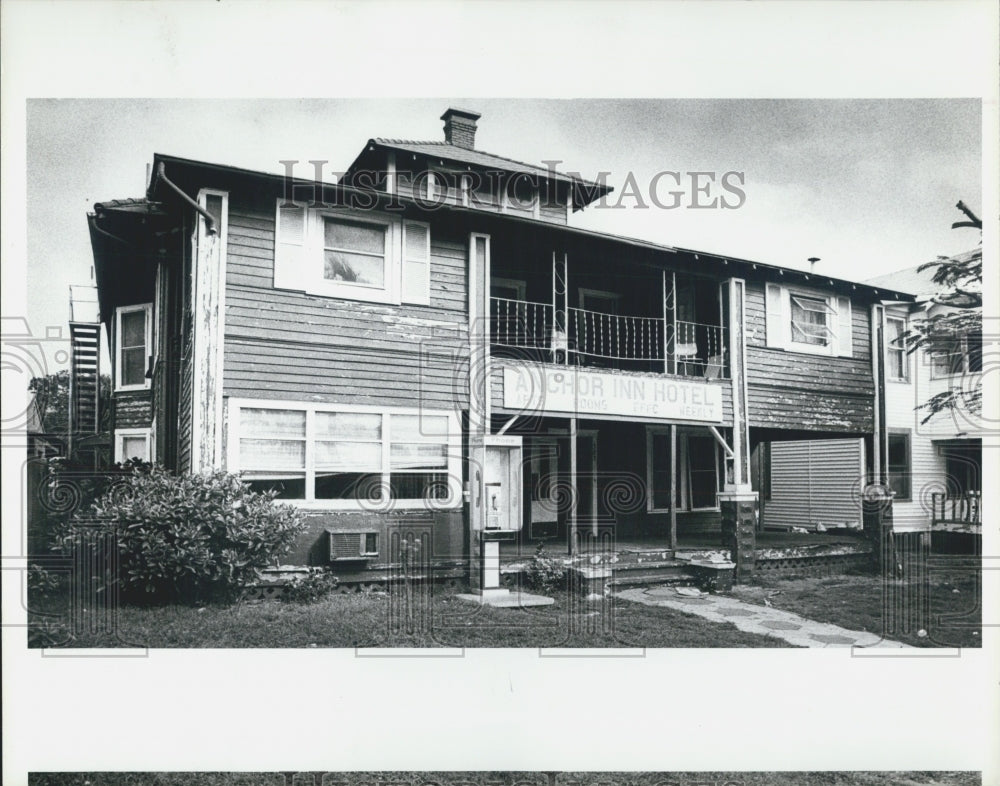 1985 Press Photo of the Anchor Inn Hotel in St. Petersburg, FL - Historic Images