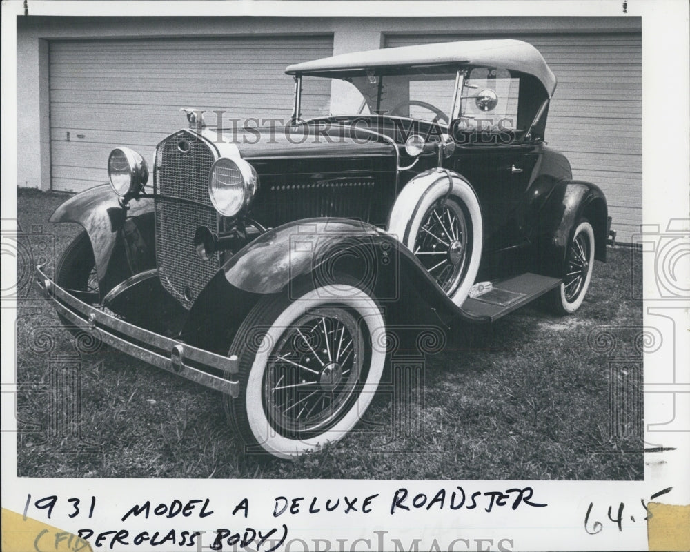 1931 Deluxe Roadster - Historic Images
