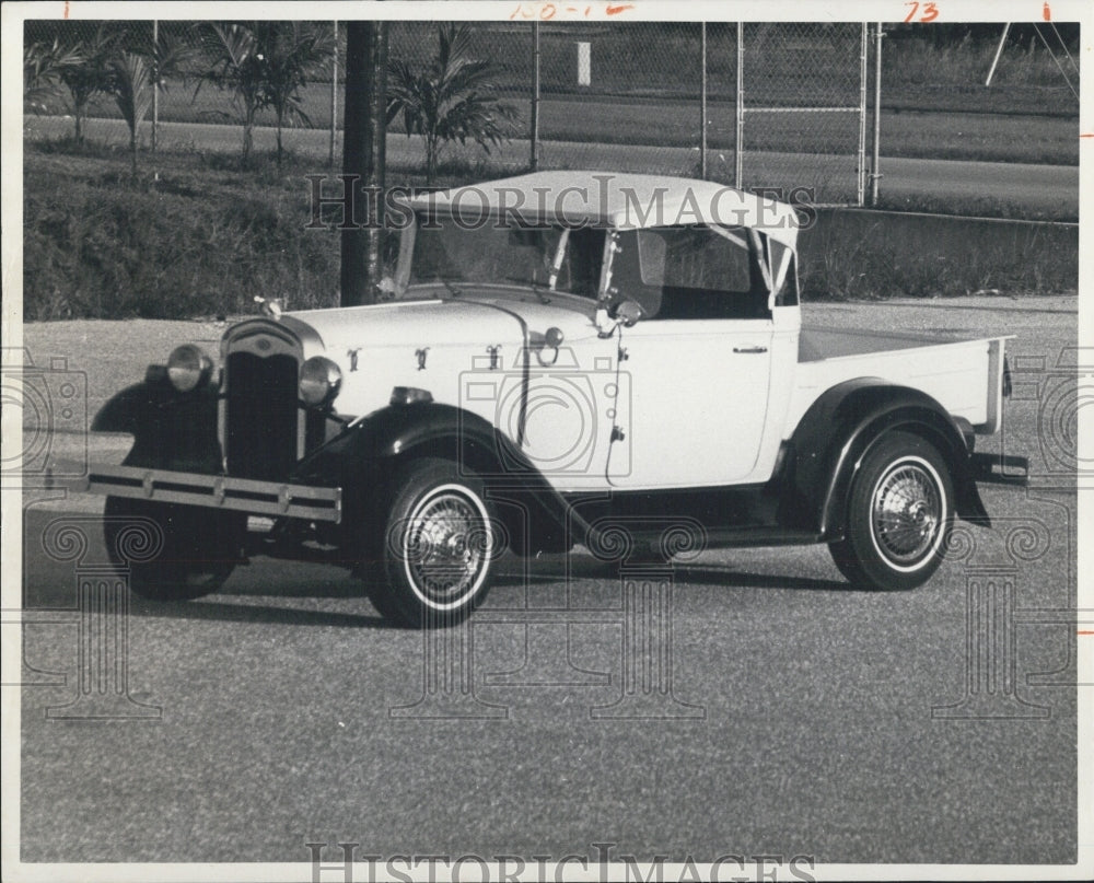 1976 Replica of Model A - Historic Images