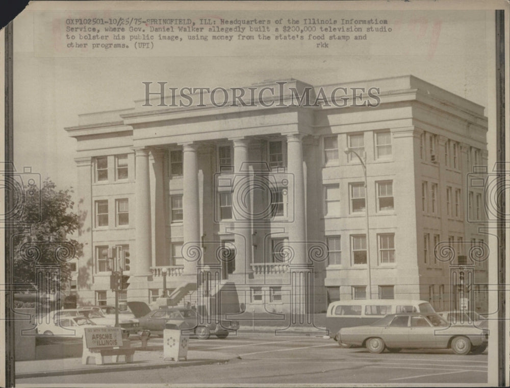 1975 Headquarters of the Illinois Information Service - Historic Images