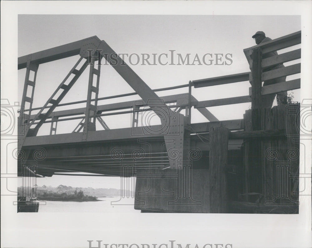 1965 Draw Bridge and Tender - Historic Images