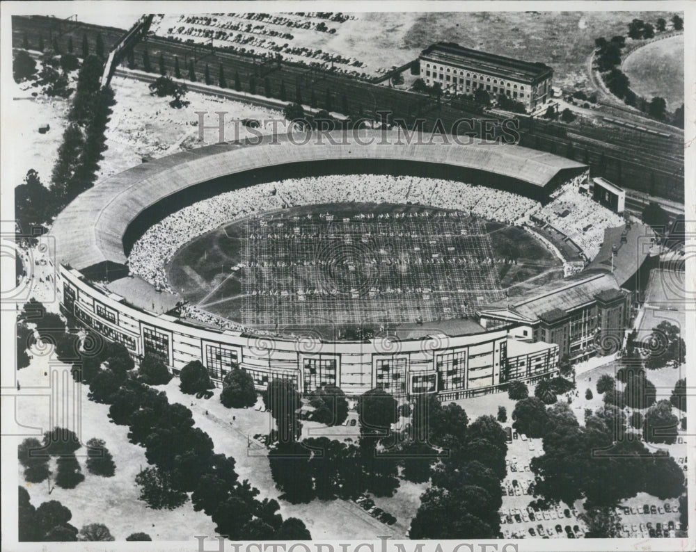 Press Photo Arena - Historic Images