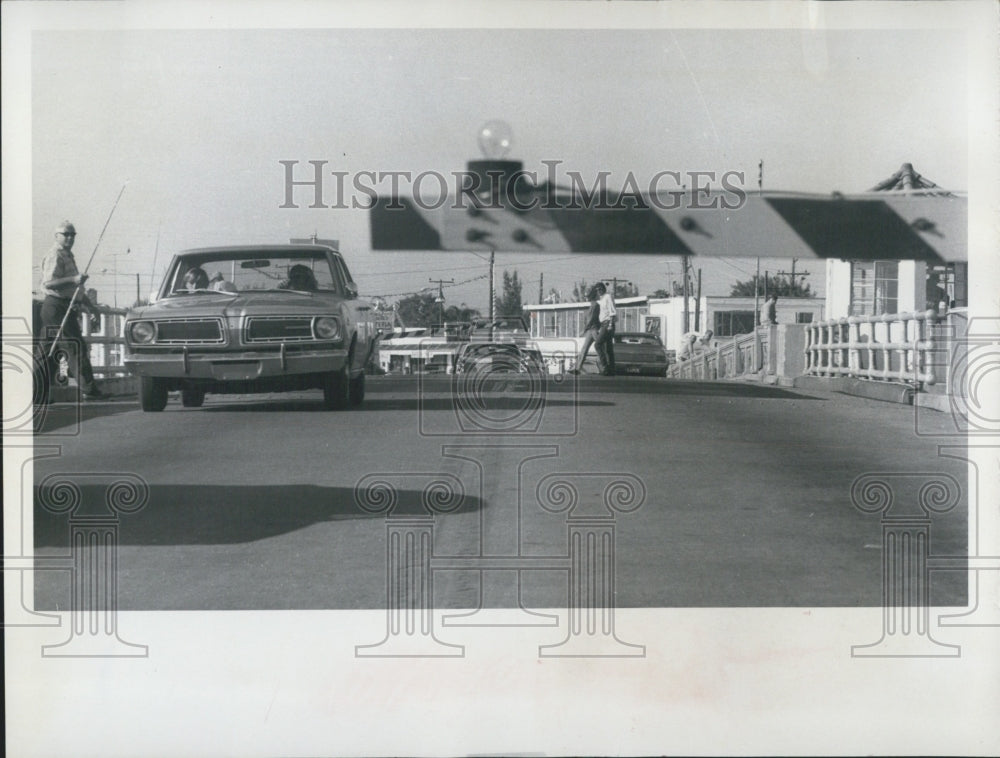 1970 Traffic Jam In Florida With Gates Down At Johns Pass Bridge - Historic Images