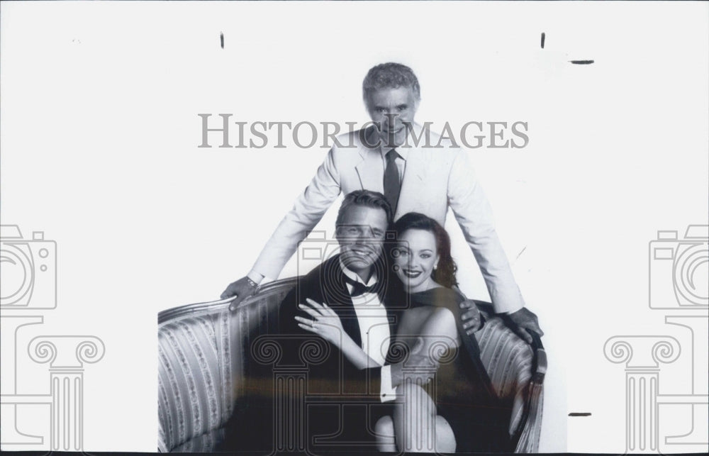1994 Press Photo Cast of "Heaven help Us" - Historic Images