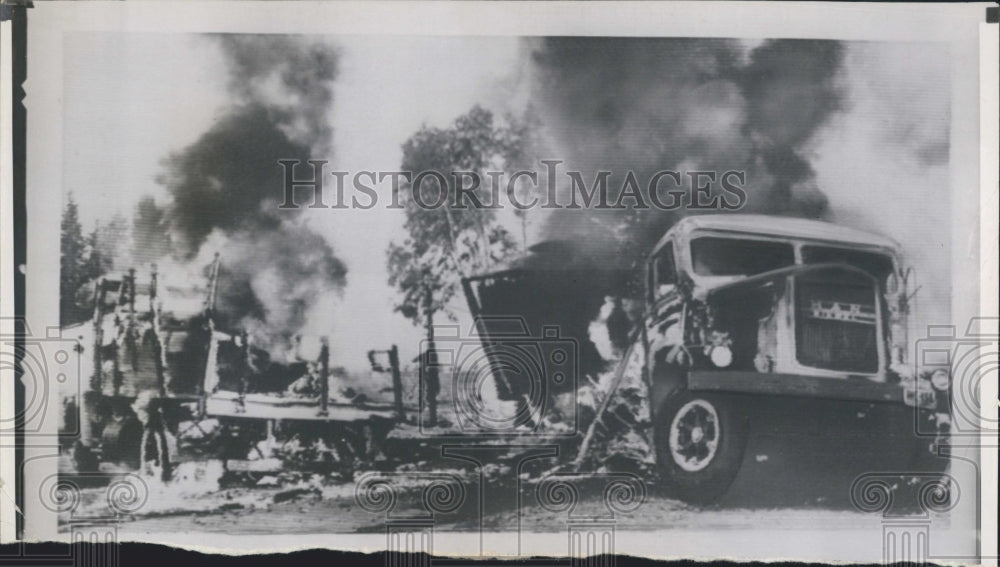 1922 Trucks Burn Argentine Revolt, Rebel Tanks at Olomas in La Plata - Historic Images