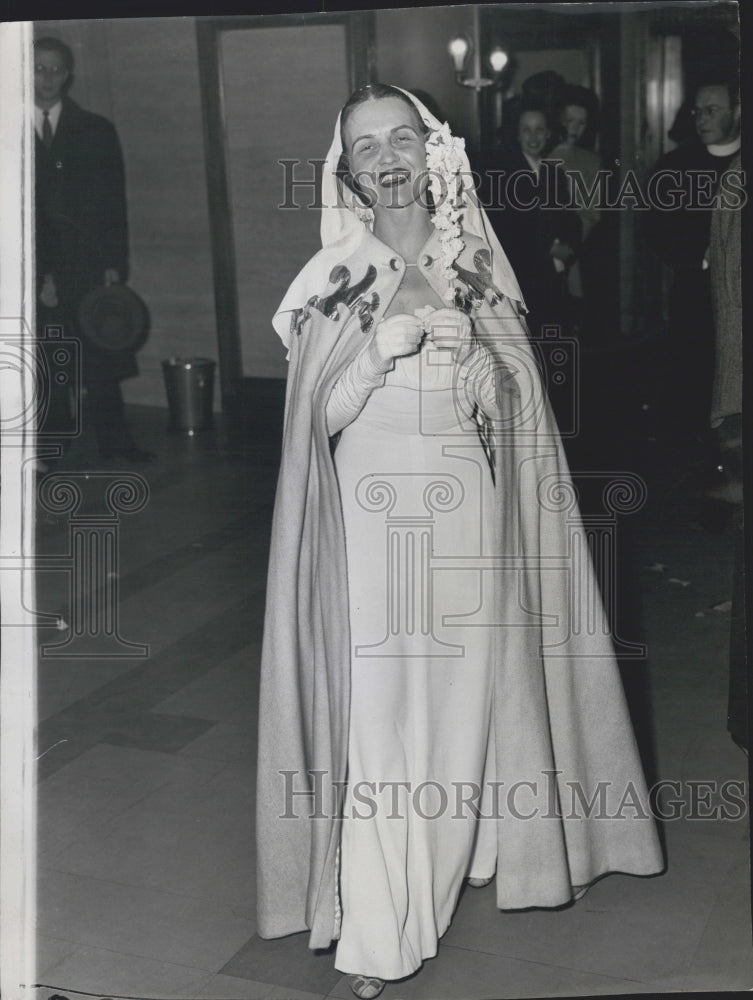 1946 Press Photo  Mrs John Orndorff - Historic Images