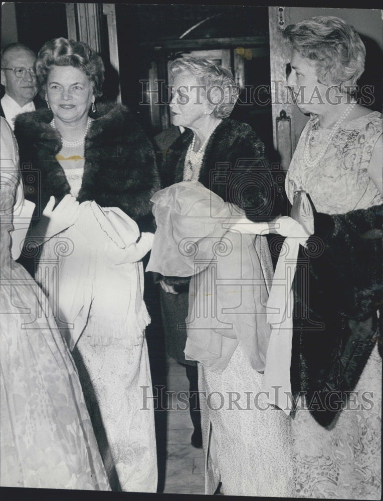 1960 Mrs EUGENE ORMANDY AND Mrs EDWARD RYERSON - Historic Images