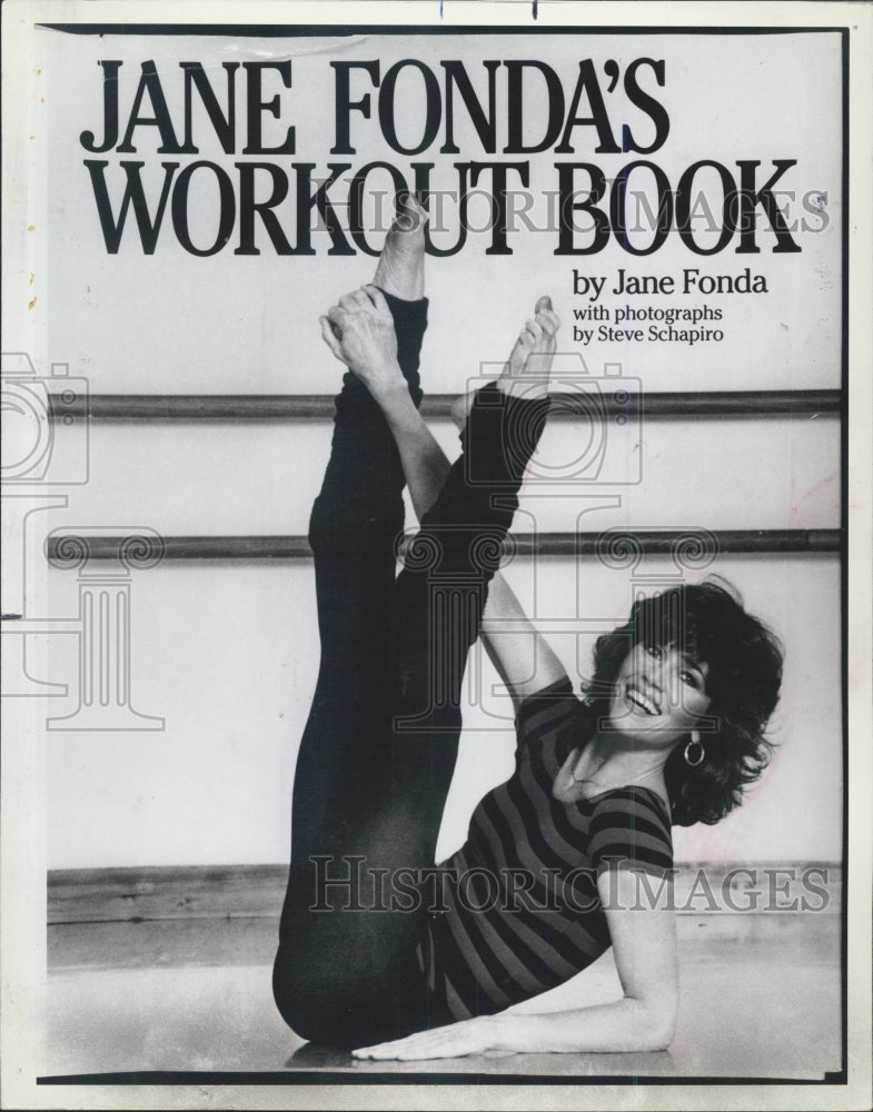 1983 Press Photo Jane Fonda&#39;s Workout Book - Historic Images