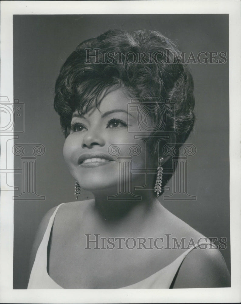 1968 Opera Soprano Teresa Orantes - Historic Images