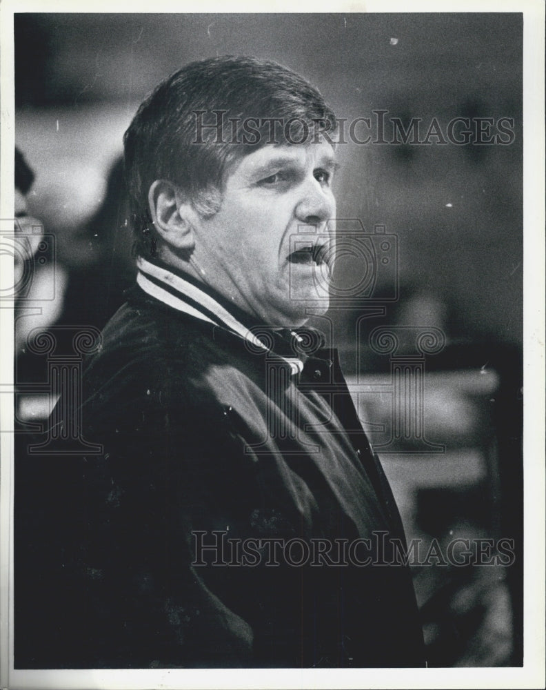 Press Photo Bc Coach Len Ceglarski - Historic Images