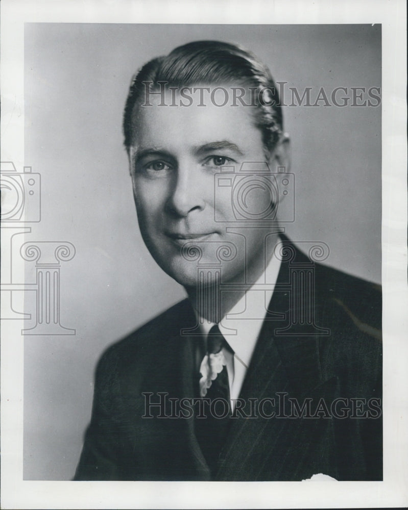 Press Photo Wallace Ollman Manager of Merchandise Mart - Historic Images