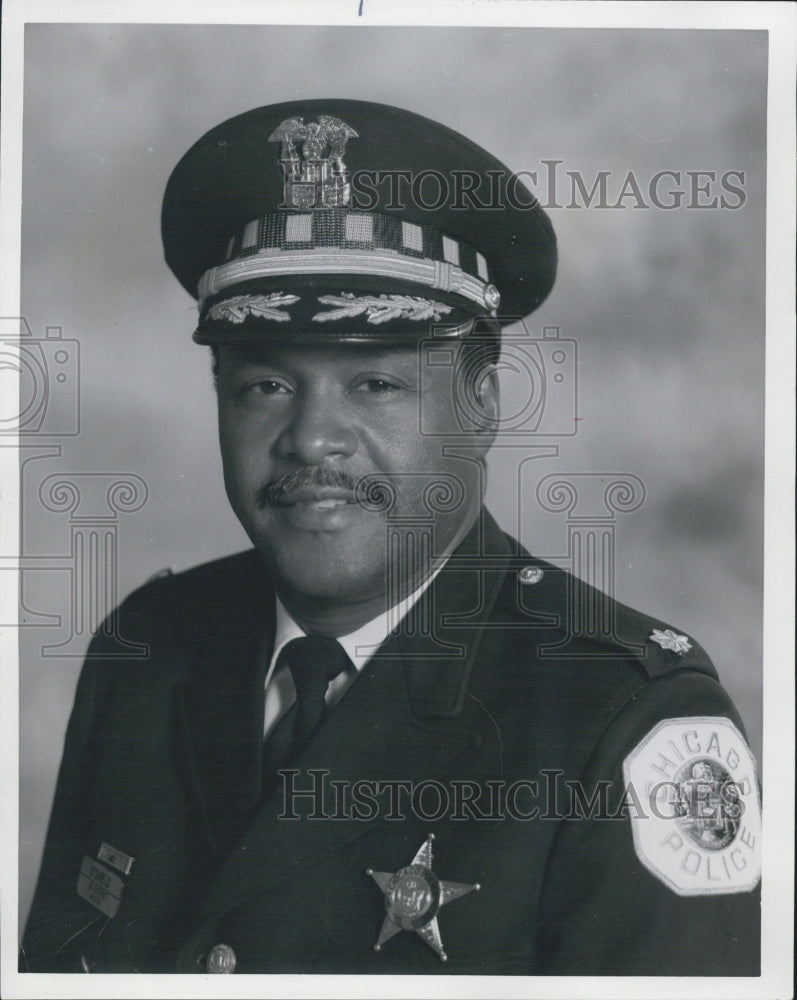 1988 Press Photo Cmdr. Leroy O'Shield Police - Historic Images