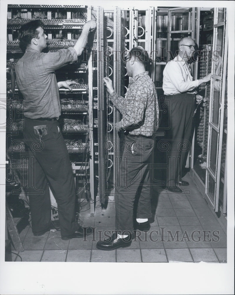 1962 Don Pratt/Peter Second/Virgil Lawrence/Bell Telephone Repair - Historic Images