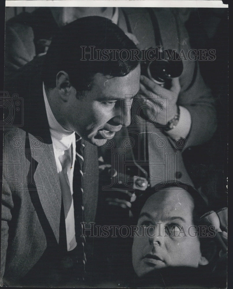 1969 William Singer &amp; Adlai Stevenson III - Historic Images