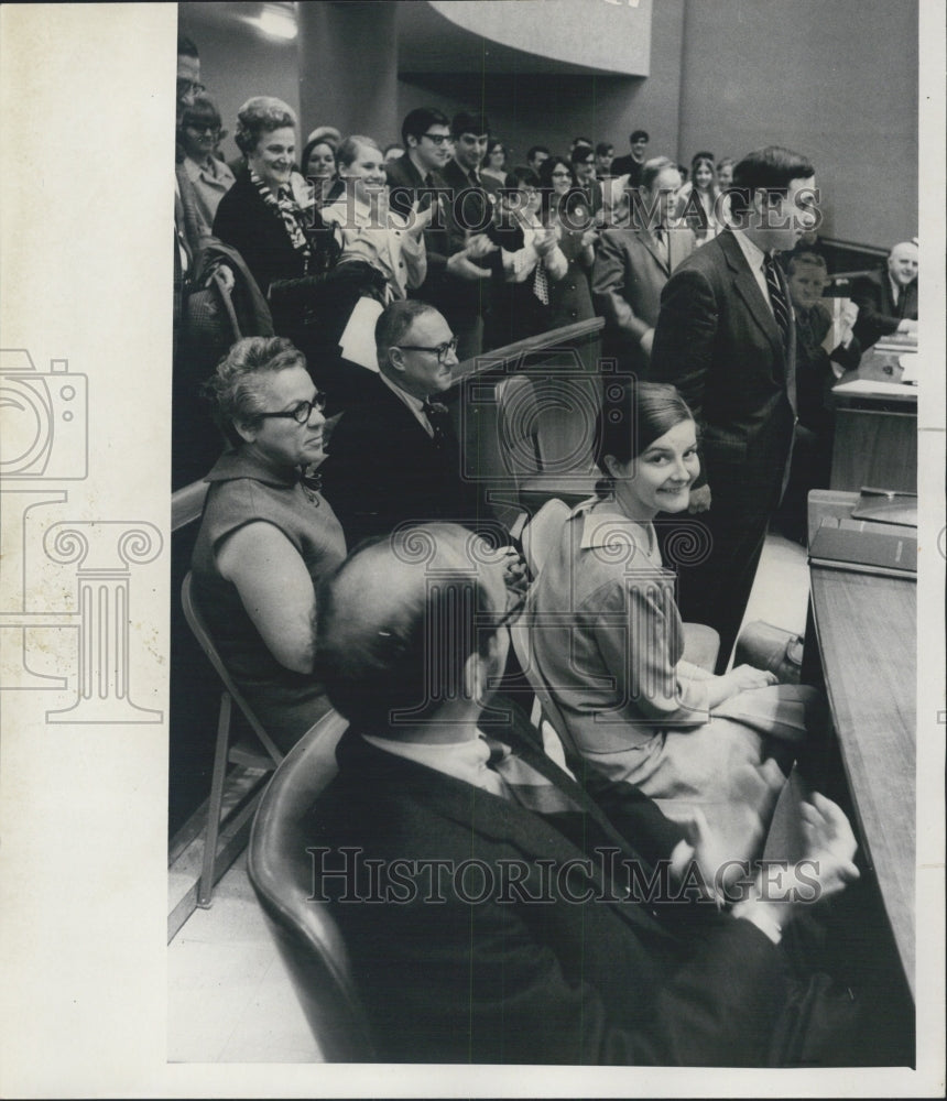 1969 Press Photo William Singer/Alderman/Mr./Mrs. Harold Constance Singer - Historic Images