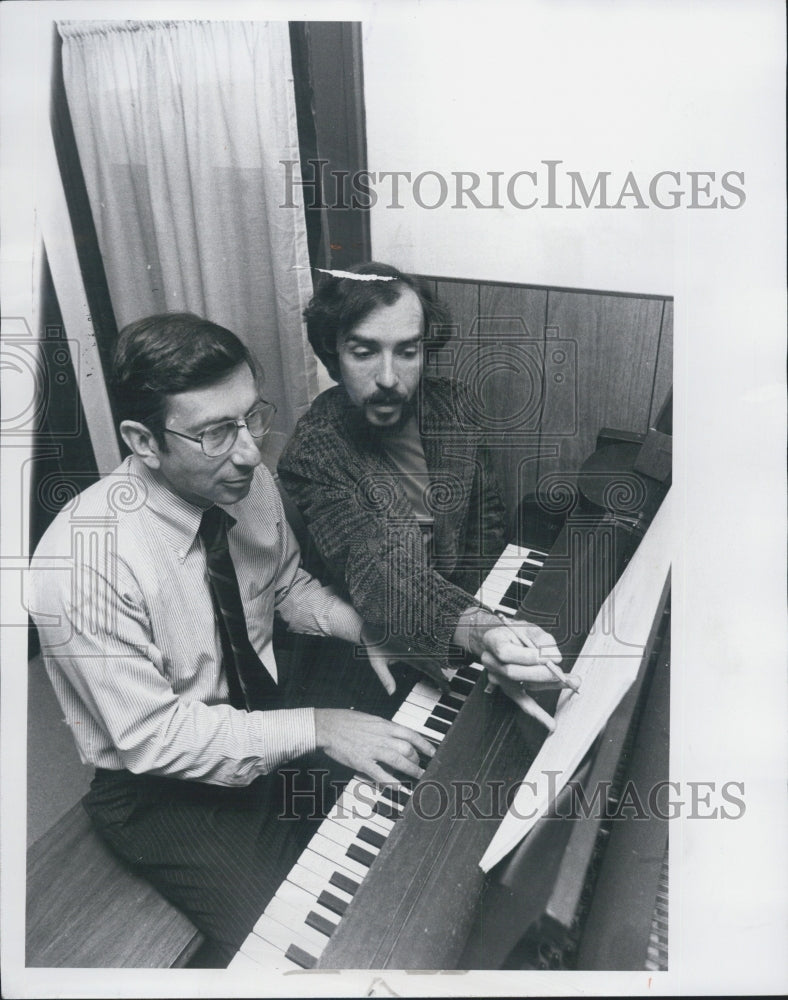 1976 Jim Roberts Piano Instructor Giving Lessons to Adult Student - Historic Images