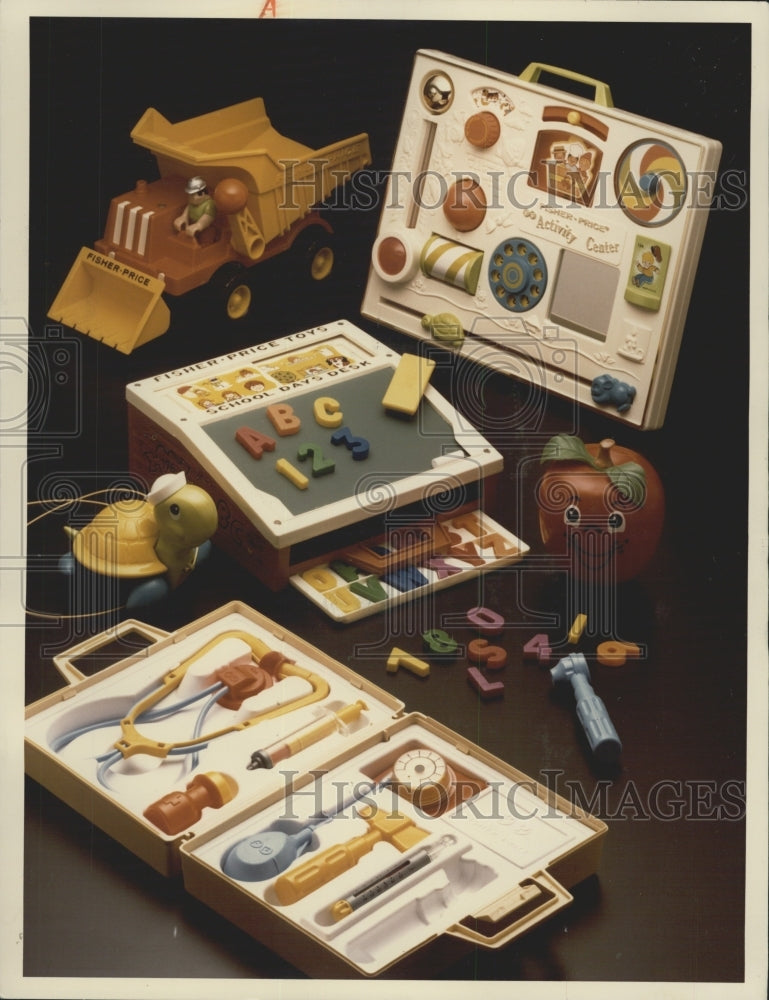 Press Photo miscellaneous toys - Historic Images