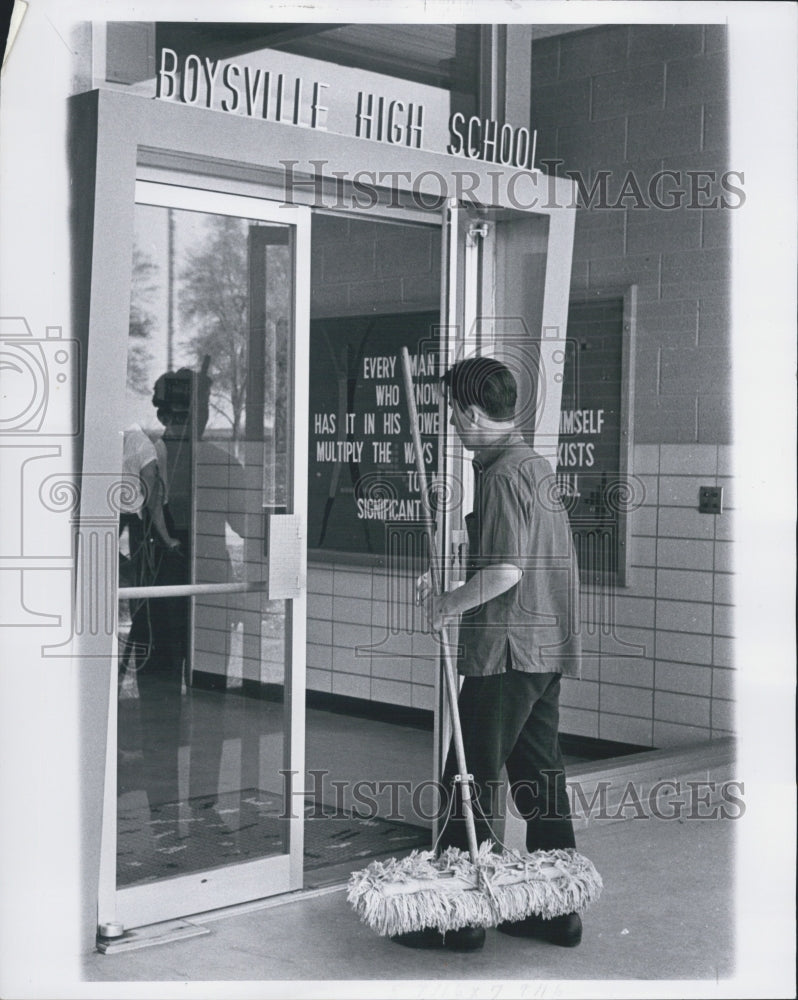 1964 new school building Boysville High School generous donations - Historic Images