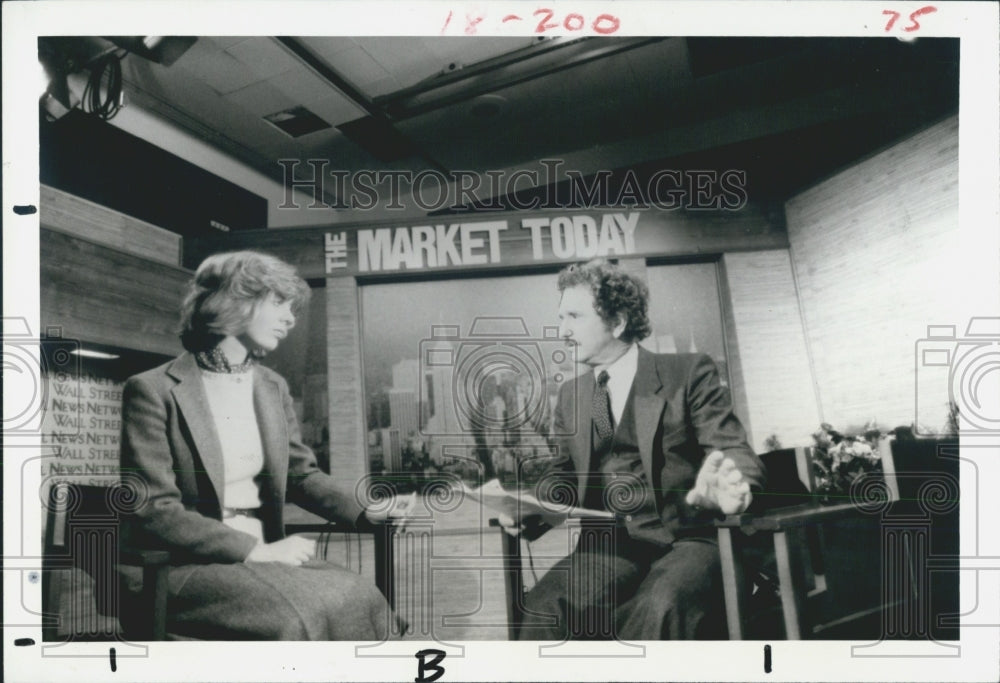 1984 Press Photo Bob Metz & Deborah Bromberg Financial News Network Anchor Hosts - Historic Images