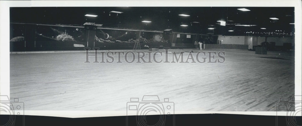 1981 Press Photo Astro Skate Roller Rink Tarpon Springs - Historic Images