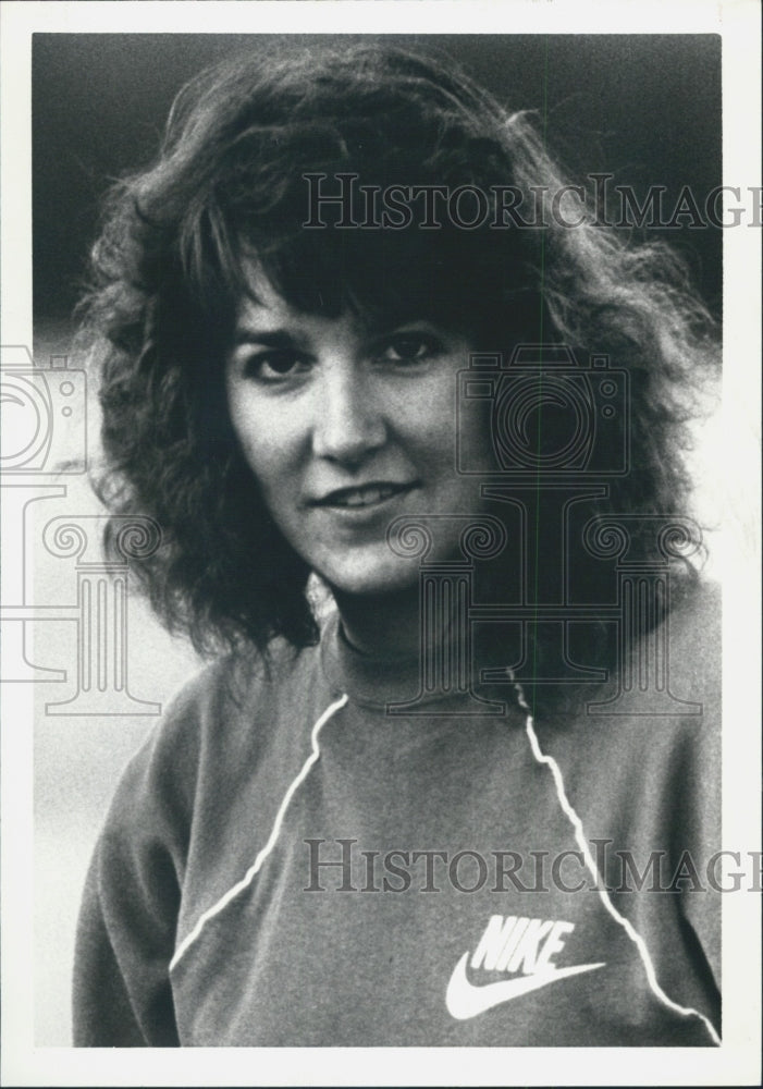 1988 Press Photo Betsy O'Halloran Olympic Games Track Runner - Historic Images