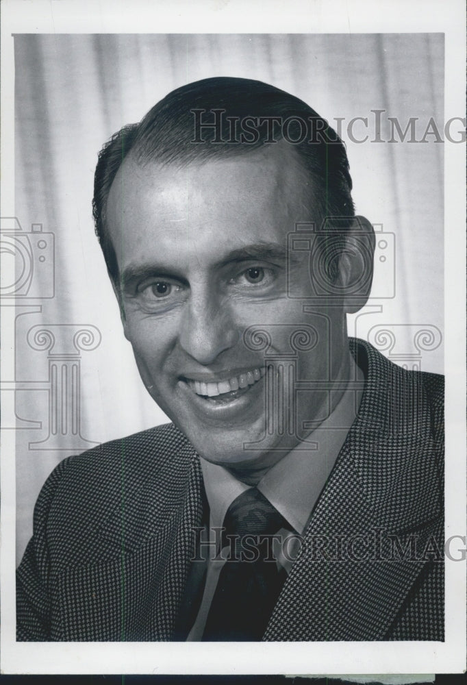 1972 George B. Howell VP For International Minerals &amp; Chemical Corp. - Historic Images