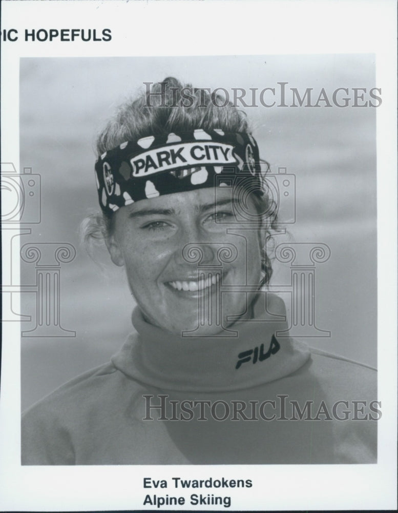 1992 Press Photo Eva Twardokens, Skiier - Historic Images