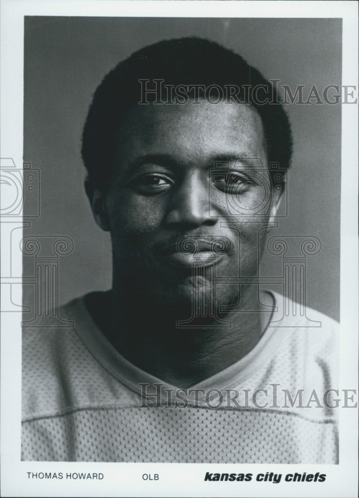 Press Photo of Thomas Howard of the Kansas City Chiefs - Historic Images