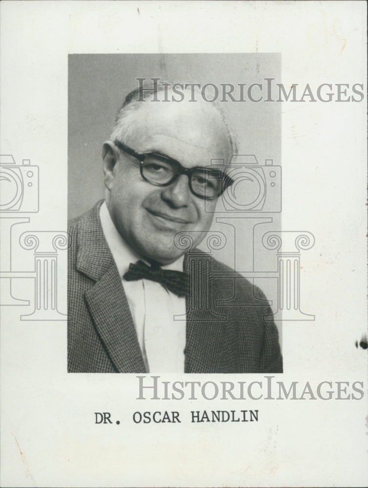 1973 Harvard Professor and Historian Dr. Oscar Handlin - Historic Images