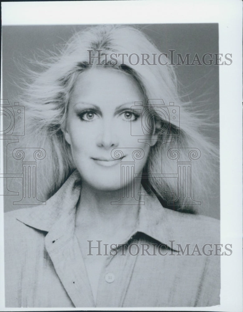 1983 Press Photo Actress Joan Van Ark - Historic Images