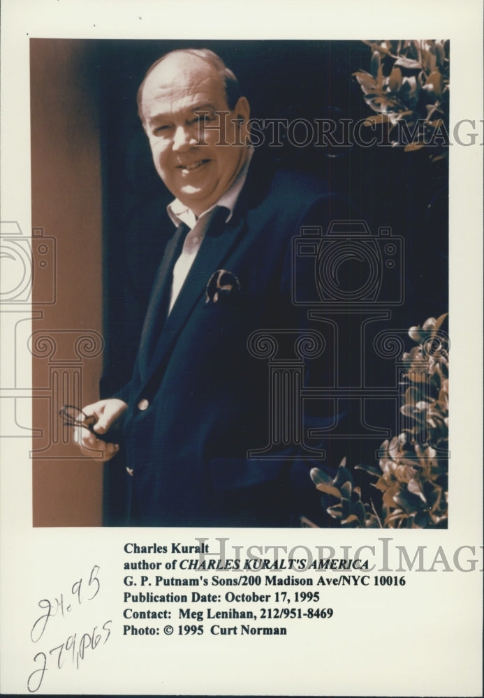 1995 Press Photo Charles Kuralt Author Of &quot;Charles Kuralt&#39;s America&quot; - Historic Images