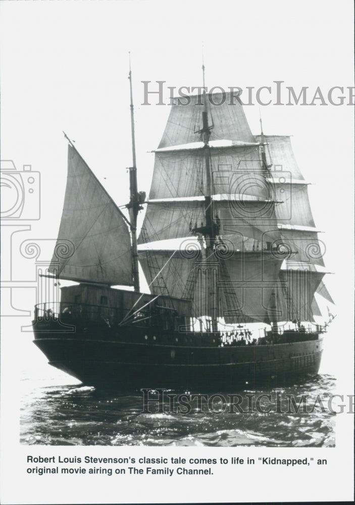 Press Photo Kidnapped Television Movie Scene With Ship - Historic Images